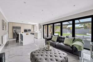 Photo 26- click for photo gallery